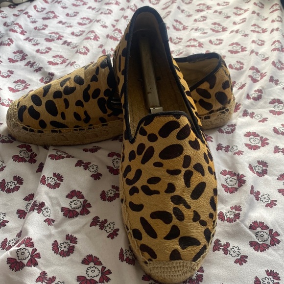 Soludos Original Leopard Espadrille Flat Shoes Size 9 - Picture 2 of 10